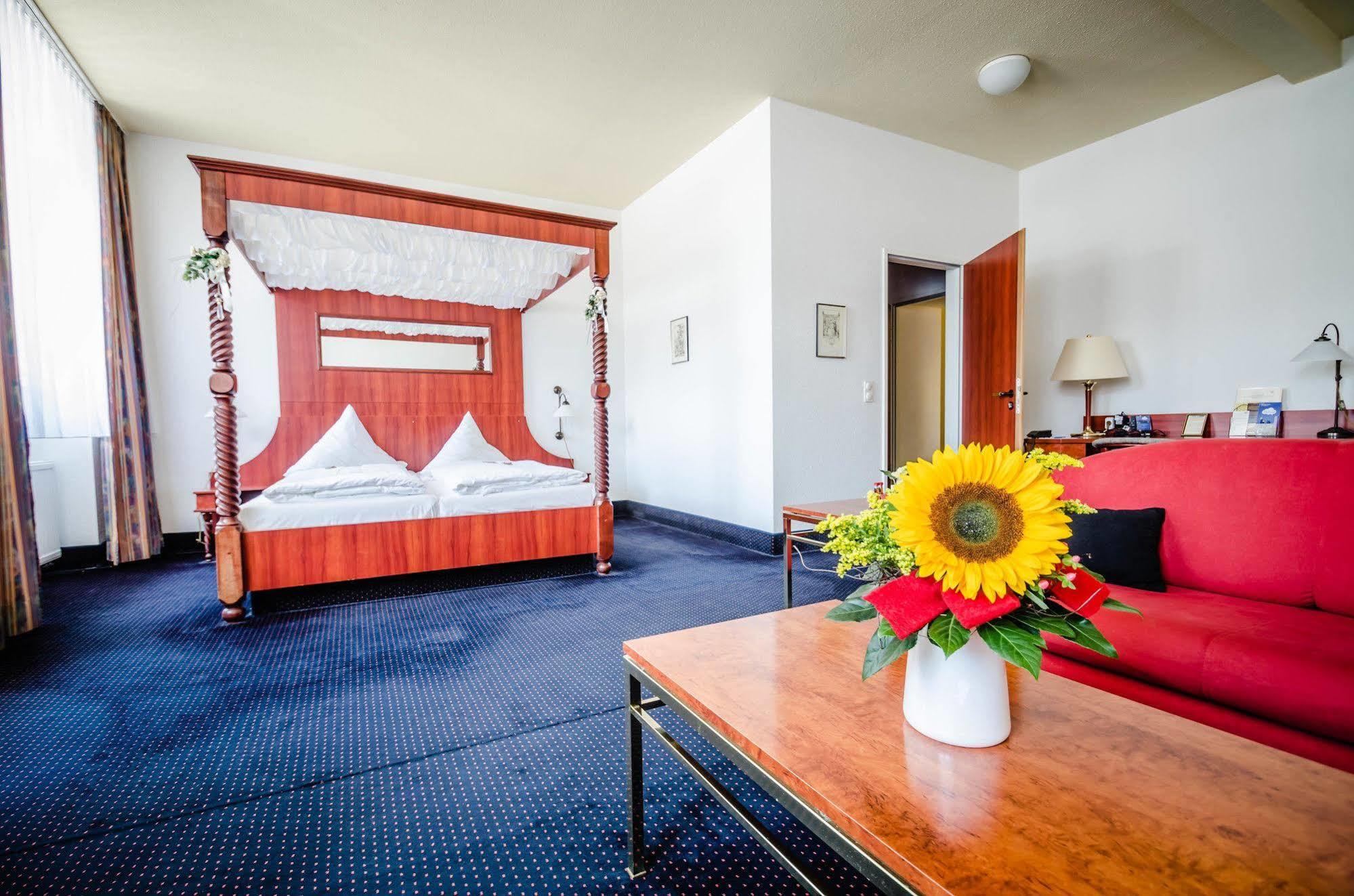Hotel Wilder Mann Annaberg-Buchholz Dış mekan fotoğraf